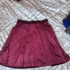 Velvet burgundy skirt (Small, 158-164 cm)